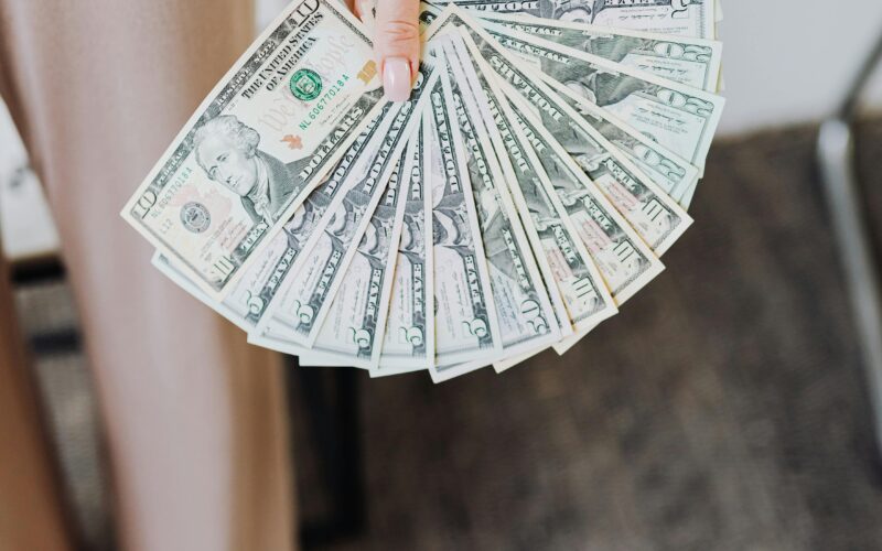 Best Side Hustles That Actually Pay in 2026