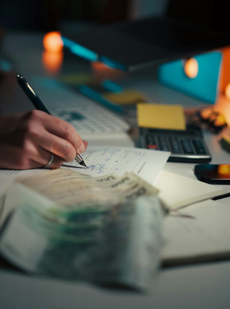 How to Use a Side Hustle Income Calculator to Find Your Real Hourly Rate