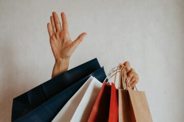 Black Friday Flip Profit Calculator: Know Your Real Margin Before You Buy